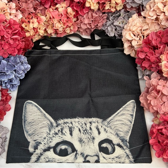 Eco-Friendly Gray Tabby Cat on a Black Folding Tote Bag - Picture 5 of 16